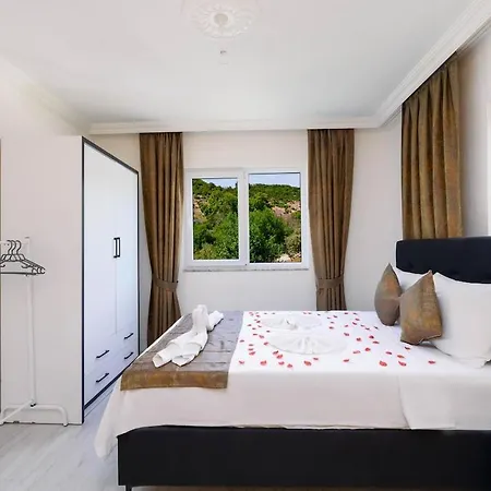 çetinkaya Daire Kaş