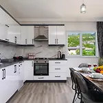 Cetinkaya * Kaş